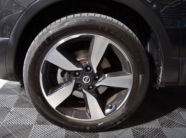 NISSAN Qashqai+2 usata, con MP3