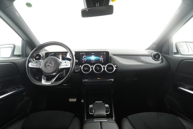 MERCEDES-BENZ CLA usata 10