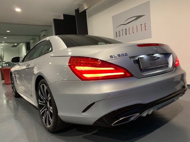 MERCEDES-BENZ SL 500 usata, con Autoradio