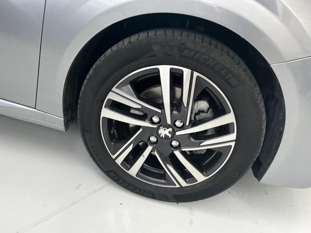 PEUGEOT 208 usata, con Alzacristalli elettrici