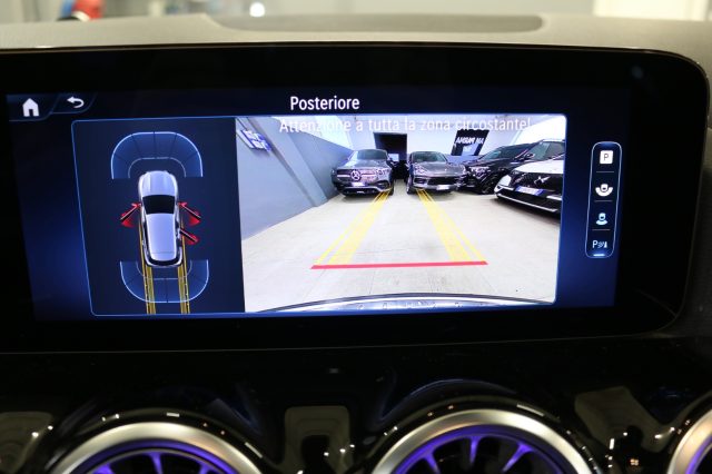 MERCEDES-BENZ GLA 200 usata, con Servosterzo