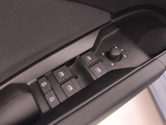 AUDI Q4 e-tron usata, con Touch screen