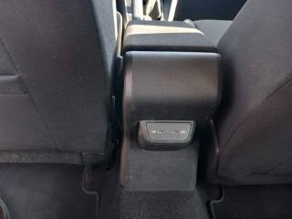 VOLKSWAGEN Taigo usata, con Airbag testa