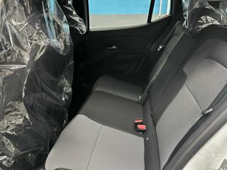 DACIA Sandero usata, con Autoradio