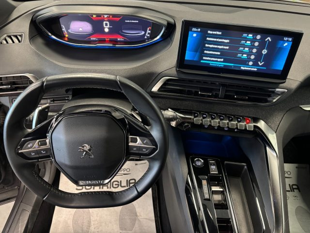 PEUGEOT 5008 usata, con Volante in pelle