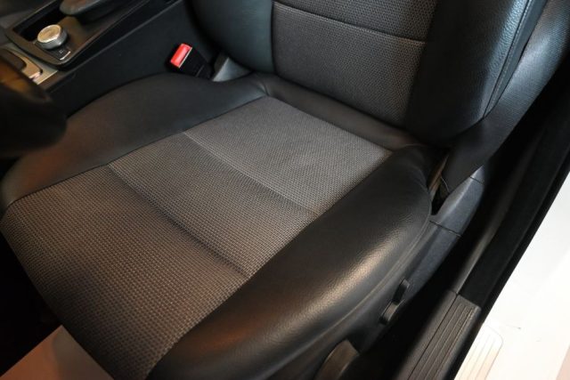 MERCEDES-BENZ C 200 usata 50