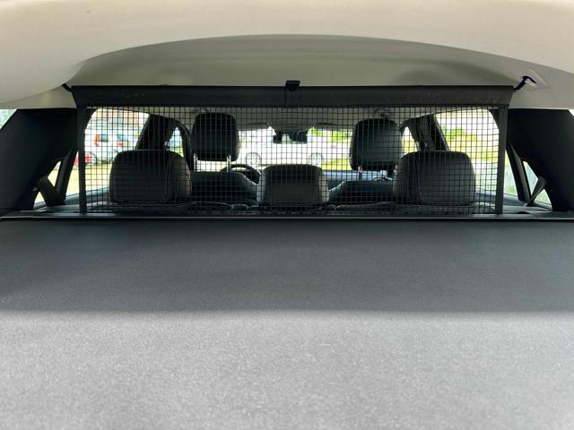 MERCEDES-BENZ E 200 usata, con Monitoraggio pressione pneumatici
