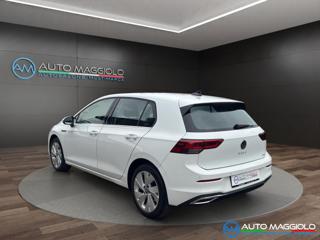 VOLKSWAGEN Golf usata, con Autoradio