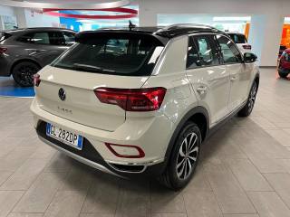 VOLKSWAGEN T-Roc usata, con Volante in pelle