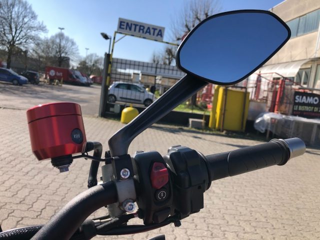 DUCATI Streetfighter usata 17