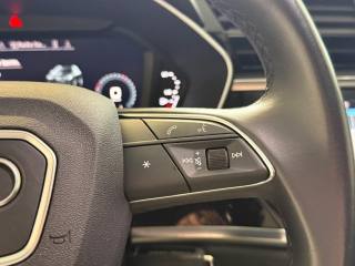 AUDI Q3 usata, con Sensori di parcheggio posteriori