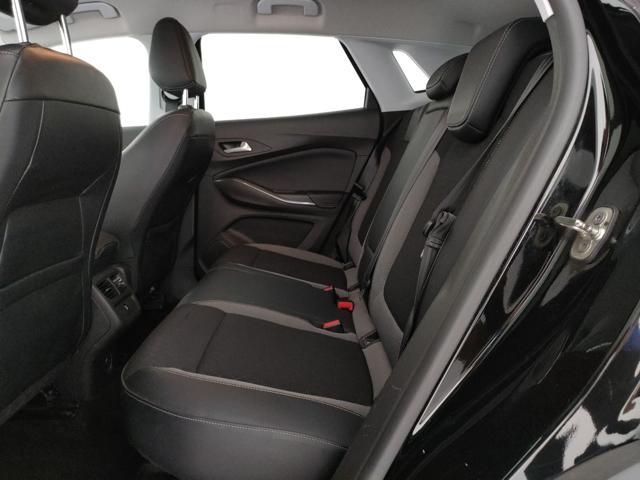OPEL Grandland X usata, con Park Distance Control