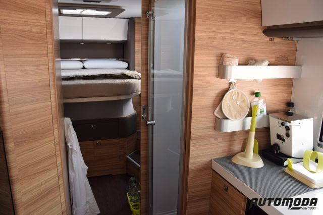ADRIA usata 38