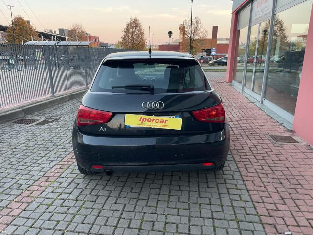 AUDI A1 usata, con Autoradio