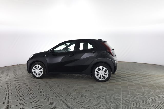 TOYOTA Aygo X usata 5