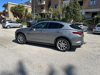 ALFA ROMEO Stelvio usata, con Cerchi in lega