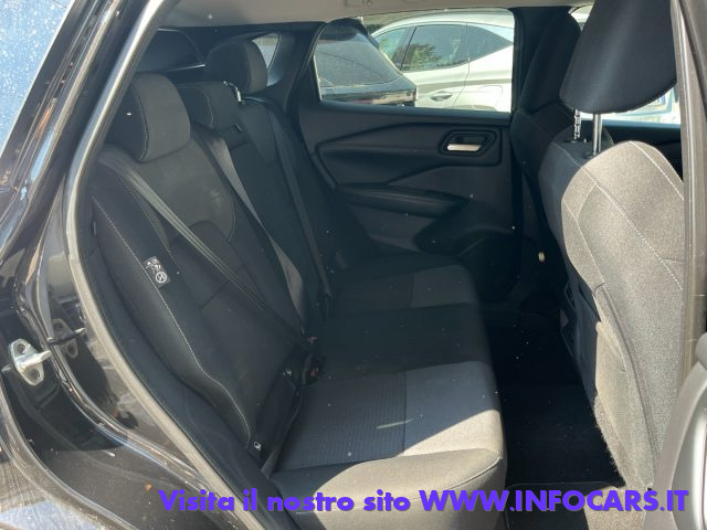 NISSAN Qashqai usata, con Boardcomputer