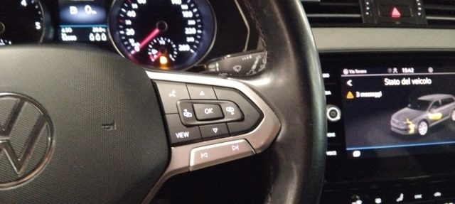 VOLKSWAGEN Passat Variant usata, con Sensori di parcheggio posteriori