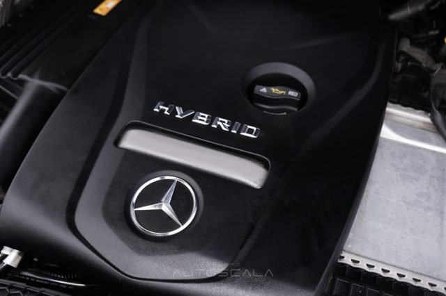 MERCEDES-BENZ GLC 300 usata 43