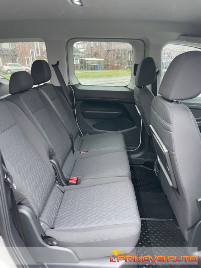 VOLKSWAGEN Caddy usata, con Autoradio