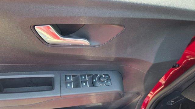 FORD Tourneo Courier usata, con ESP