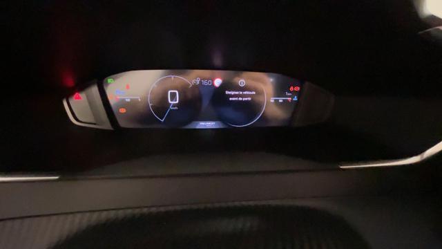 PEUGEOT 2008 usata, con Park Distance Control