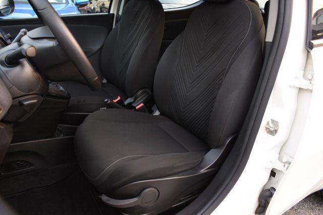 LANCIA Ypsilon usata, con Boardcomputer