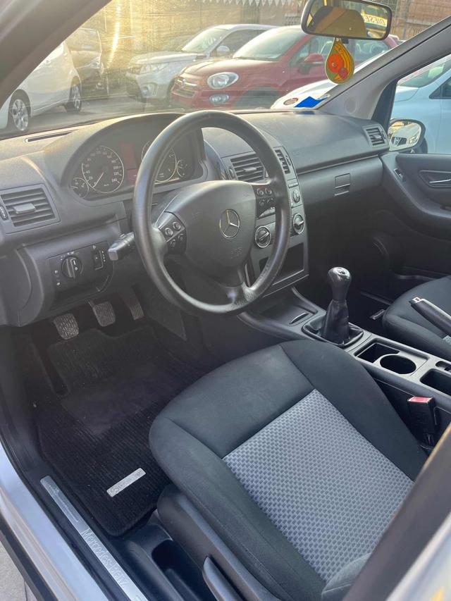 MERCEDES-BENZ A 180 usata, con Controllo trazione