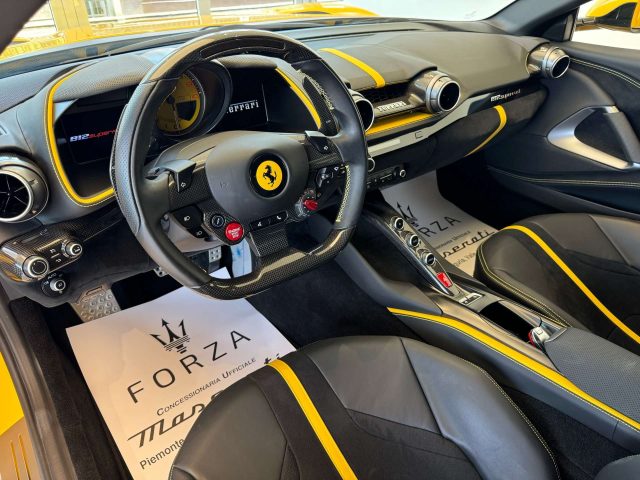FERRARI 812 usata, con Boardcomputer