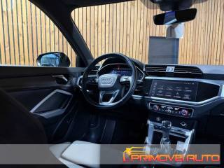 AUDI Q3 35 TDI S line