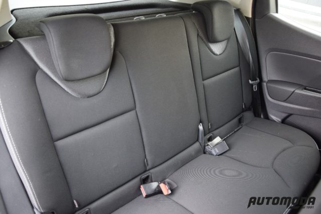 RENAULT Clio usata, con Specchietti laterali elettrici