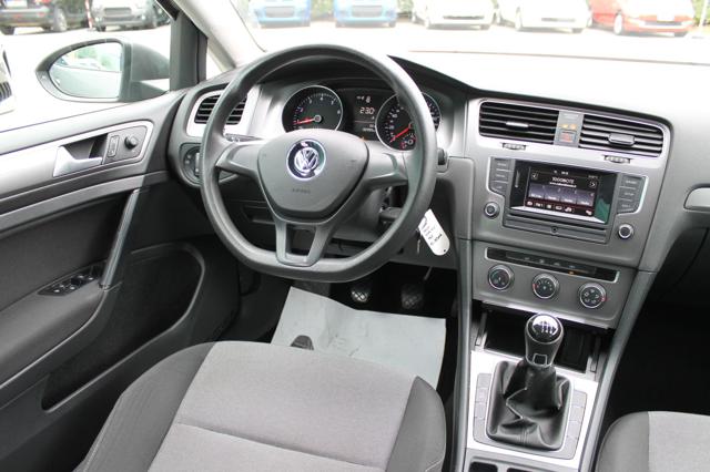 VOLKSWAGEN Golf Variant usata, con Controllo trazione