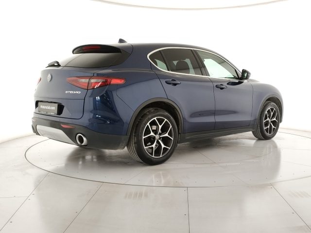 ALFA ROMEO Stelvio usata, con Alzacristalli elettrici