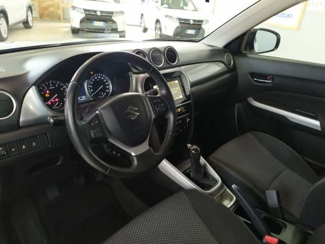 SUZUKI Vitara usata, con Autoradio