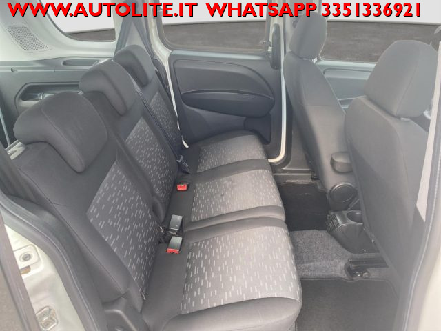 OPEL Combo usata, con Porta scorrevole