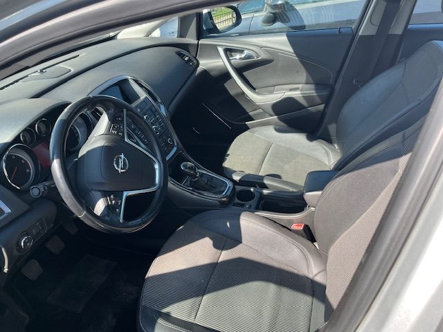OPEL Astra usata, con Airbag