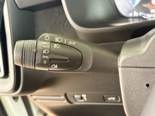 VOLVO XC40 usata, con Schermo multifunzione interamente digitale