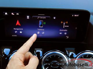 MERCEDES-BENZ GLA 180 usata, con Telecamera per parcheggio assistito