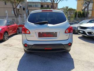 NISSAN Qashqai+2 usata, con Autoradio