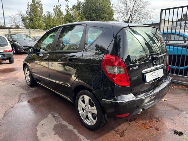 MERCEDES-BENZ A 180 usata, con Autoradio
