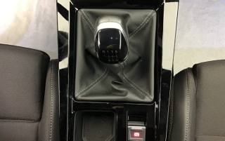 OPEL Astra usata, con Touch screen