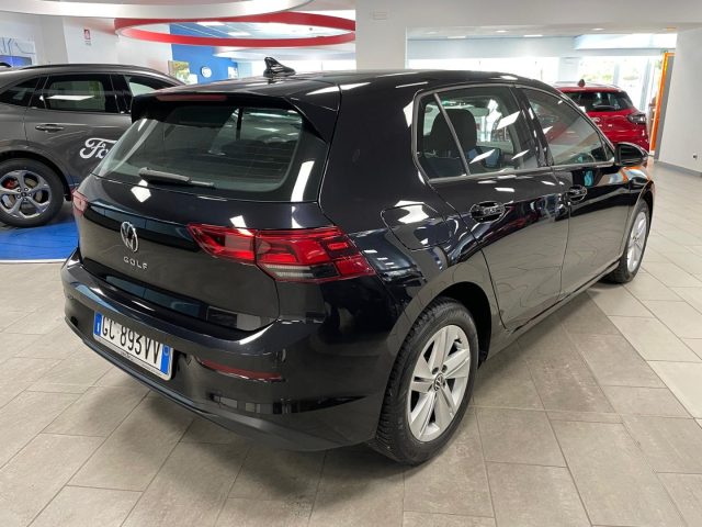 VOLKSWAGEN Golf usata, con Sistema di navigazione