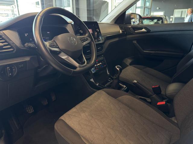VOLKSWAGEN T-Cross usata, con Controllo automatico clima