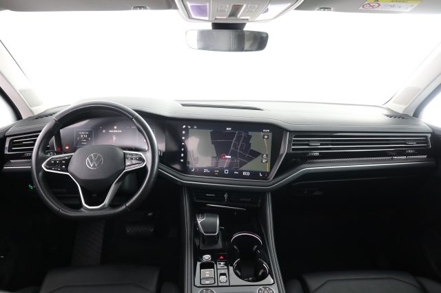 VOLKSWAGEN Touareg usata 3