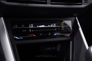 VOLKSWAGEN Taigo usata, con Sistema di navigazione