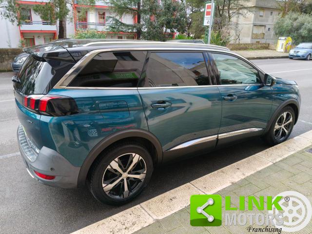 PEUGEOT 5008 usata, con Airbag Passeggero