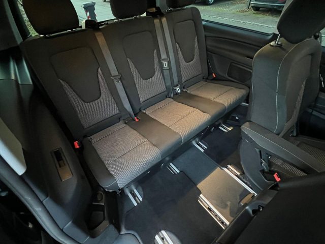 MERCEDES-BENZ V 220 usata, con Sensore di pioggia