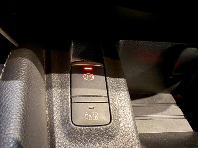 NISSAN Qashqai usata, con Luci diurne LED