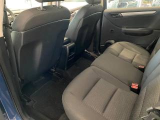 MERCEDES-BENZ B 180 usata, con Cerchi in lega