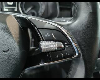 SKODA Kamiq usata, con Specchietti laterali elettrici